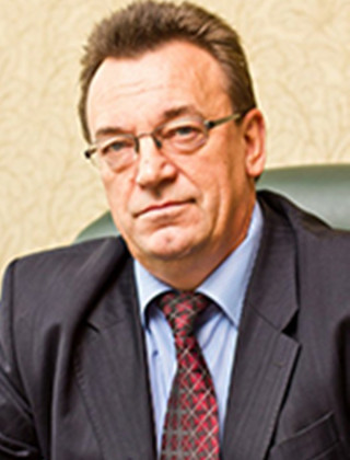 МЕНЬШАКОВ Александр Александрович.